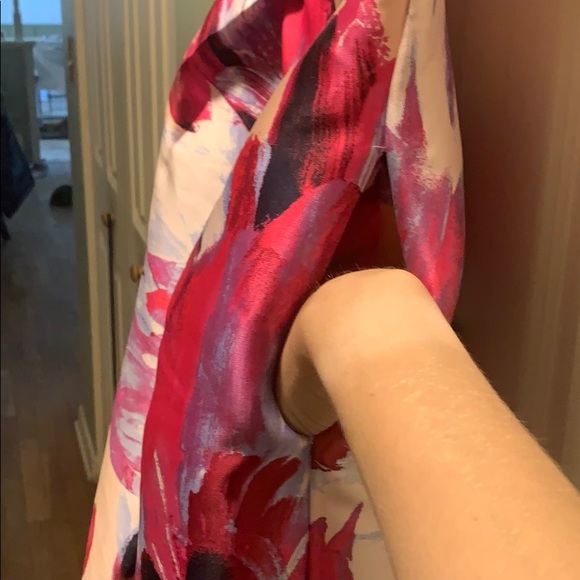 Formal dress - Picture 2 of 3